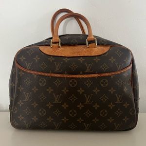 LOUIS VUITTON Monogram Deauville